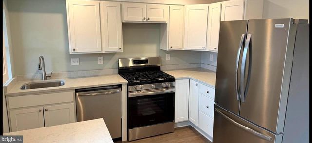 7515 HOLABIRD AVE, Dundalk, MD 21222