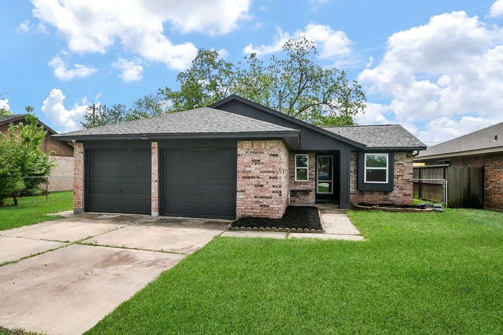 6512 Bramley Drive, Pasadena, TX 77503