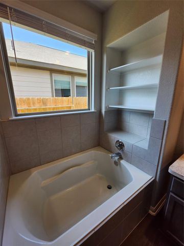 11318 Cora Lane, Willis, TX 77318