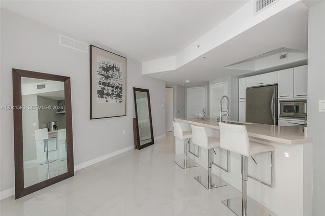 200 Sunny Isles Blvd 2-1204, Sunny Isles Beach, FL 33160