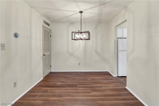 2948 Pease Drive A204, Rocky River, OH 44116