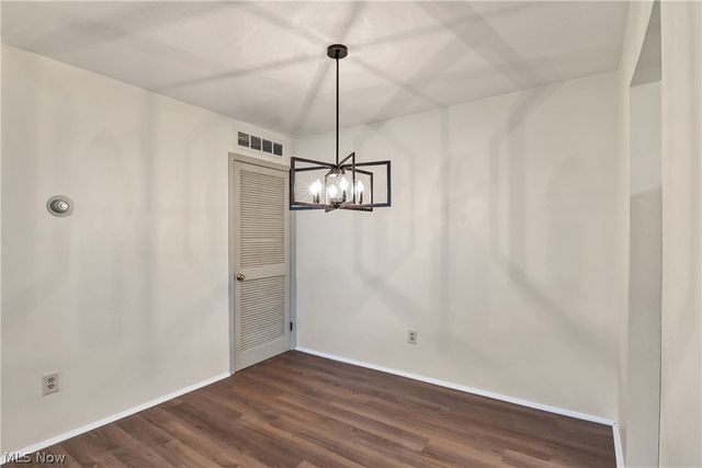 2948 Pease Drive A204, Rocky River, OH 44116