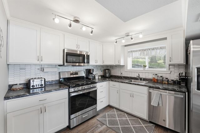 4292 115th Avenue, Clear Lake, MN 55319