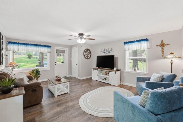 4292 115th Avenue, Clear Lake, MN 55319