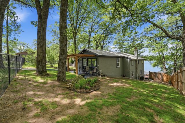 4292 115th Avenue, Clear Lake, MN 55319