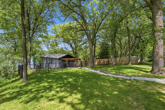 4292 115th Avenue, Clear Lake, MN 55319