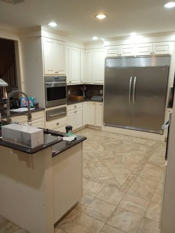 11 Bracket Circle, Charlestown, NH 03603
