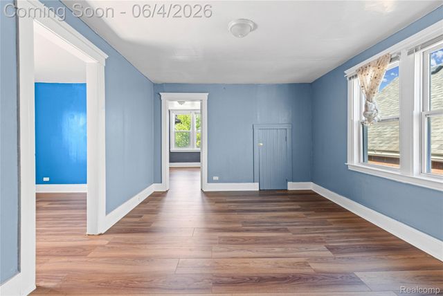 1928 Yemans Street, Hamtramck, MI 48212