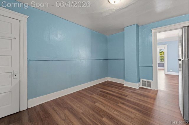 1928 Yemans Street, Hamtramck, MI 48212