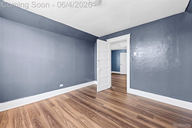 1928 Yemans Street, Hamtramck, MI 48212
