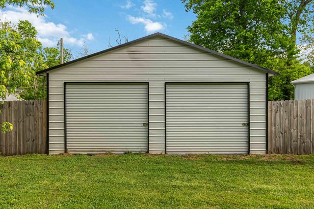 5821 Old Railroad Grade Road, Paint Lick, KY 40461