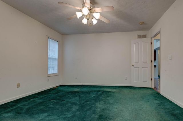 217 Secretariat Way, Frankfort, KY 40601