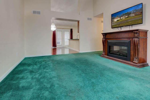 217 Secretariat Way, Frankfort, KY 40601