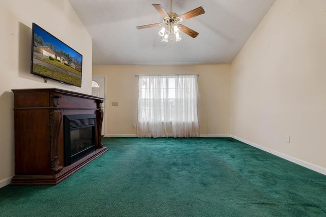 217 Secretariat Way, Frankfort, KY 40601