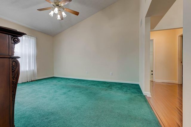 217 Secretariat Way, Frankfort, KY 40601