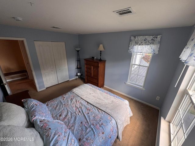 14 Williams Street, Barnegat, NJ 08005