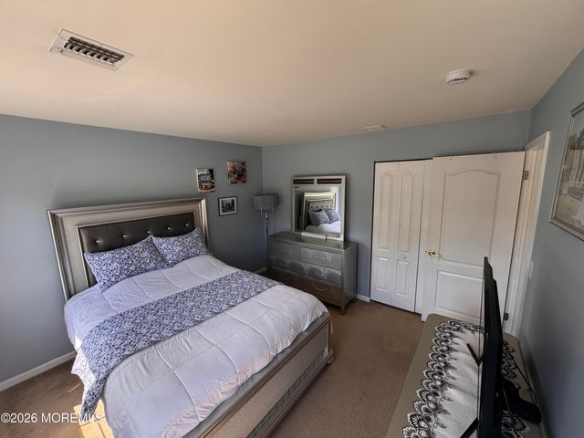 14 Williams Street, Barnegat, NJ 08005