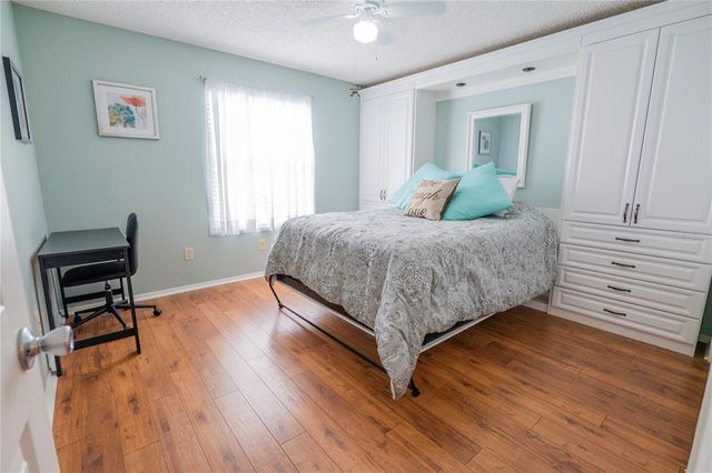 8233 SE 169TH PALOWNIA LOOP, The Villages, FL 32162
