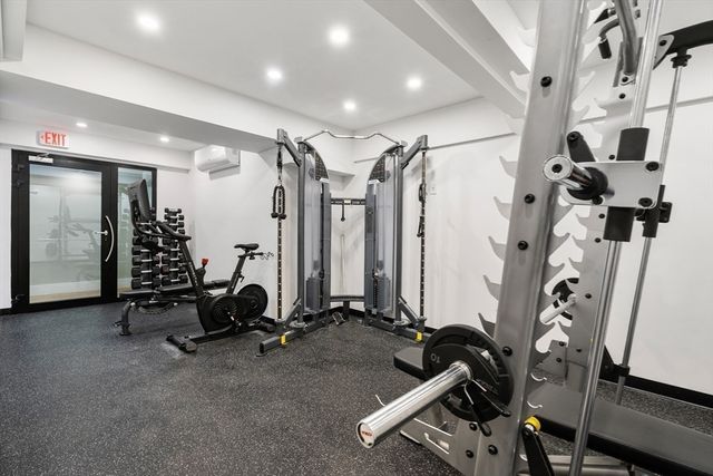 69 Walnut Street 2, Brookline, MA 02445