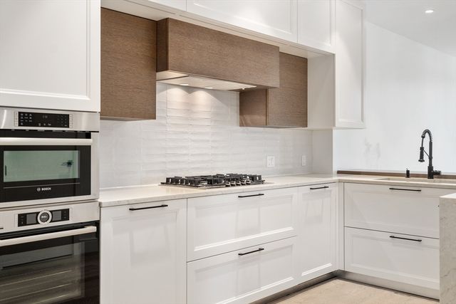 69 Walnut Street 2, Brookline, MA 02445