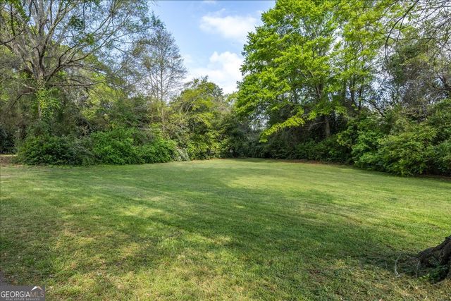 133 Indian Springs Drive, Forsyth, GA 31029