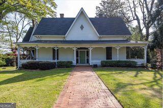 133 Indian Springs Drive, Forsyth, GA 31029