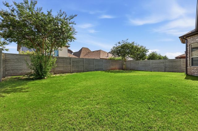 1113 15th, Argyle, TX 76226