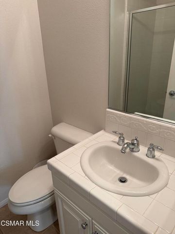 600 Clearwater Creek Drive, Newbury Park, CA 91320