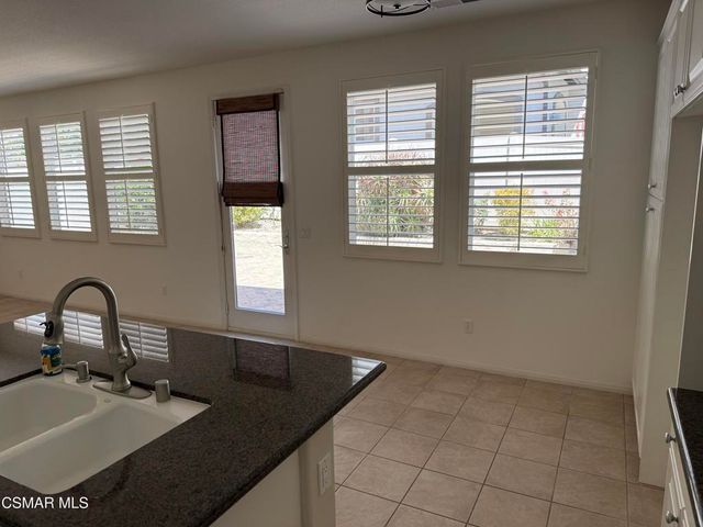 600 Clearwater Creek Drive, Newbury Park, CA 91320