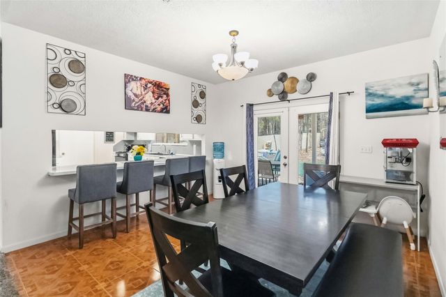 581 Highway 95 Highway S, Elgin, TX 78621