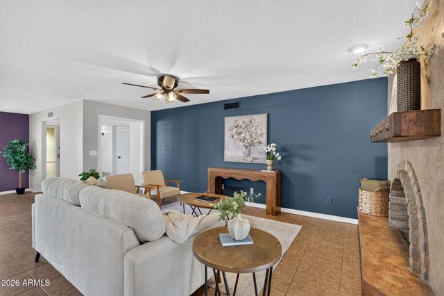 1329 E FOUNTAIN Street, Mesa, AZ 85203