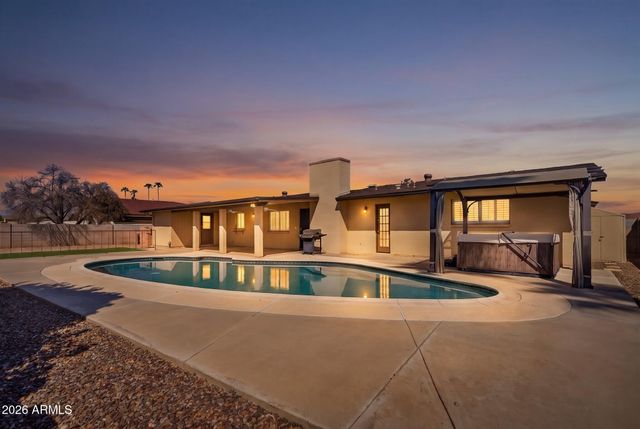 1329 E FOUNTAIN Street, Mesa, AZ 85203