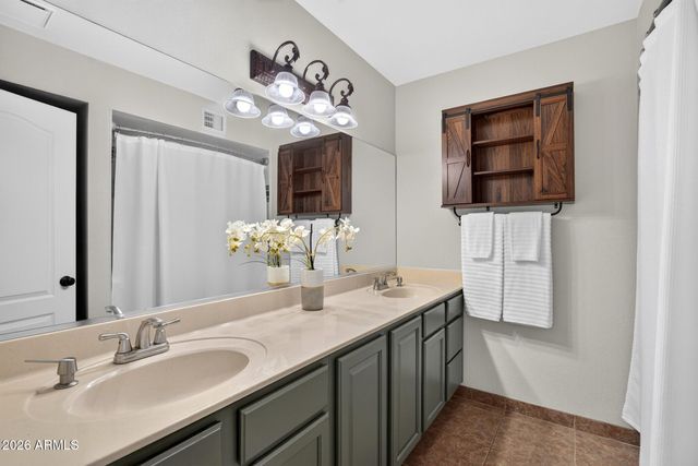 1329 E FOUNTAIN Street, Mesa, AZ 85203