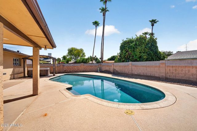 1329 E FOUNTAIN Street, Mesa, AZ 85203