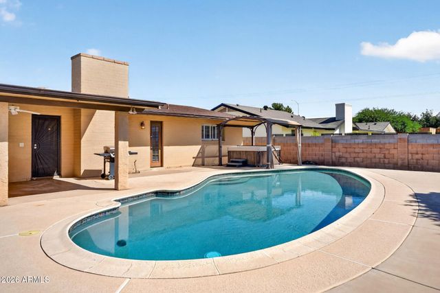 1329 E FOUNTAIN Street, Mesa, AZ 85203
