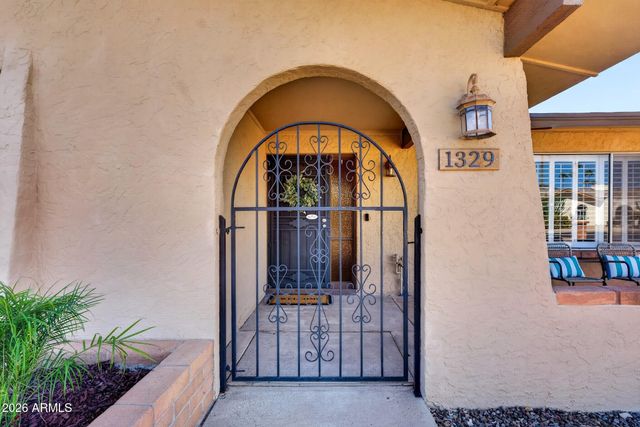 1329 E FOUNTAIN Street, Mesa, AZ 85203