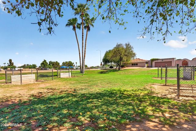 1329 E FOUNTAIN Street, Mesa, AZ 85203