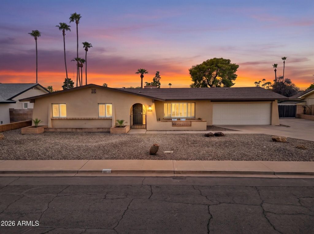 1329 E FOUNTAIN Street, Mesa, AZ 85203 — exterior