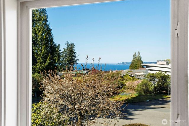 741 S 295th Place, Federal Way, WA 98003