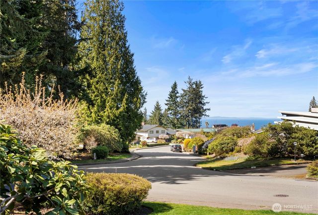 741 S 295th Place, Federal Way, WA 98003