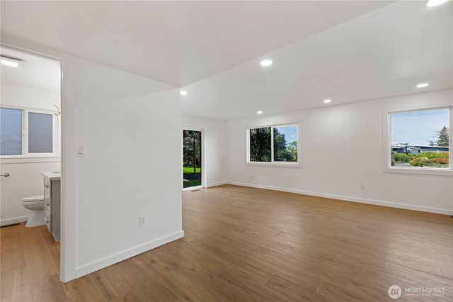 741 S 295th Place, Federal Way, WA 98003