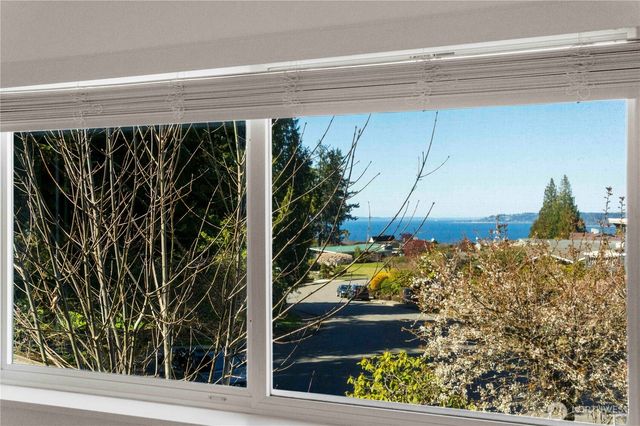 741 S 295th Place, Federal Way, WA 98003