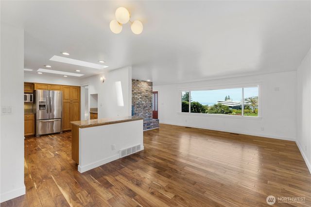 741 S 295th Place, Federal Way, WA 98003