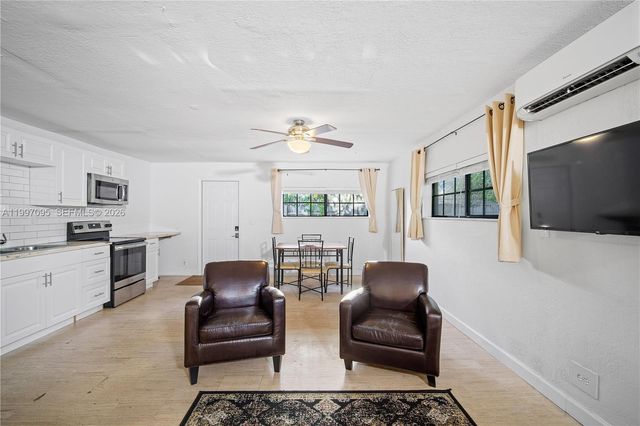 1181 NE 160th St 0, North Miami Beach, FL 33162