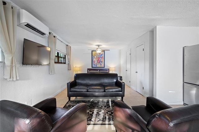 1181 NE 160th St 0, North Miami Beach, FL 33162