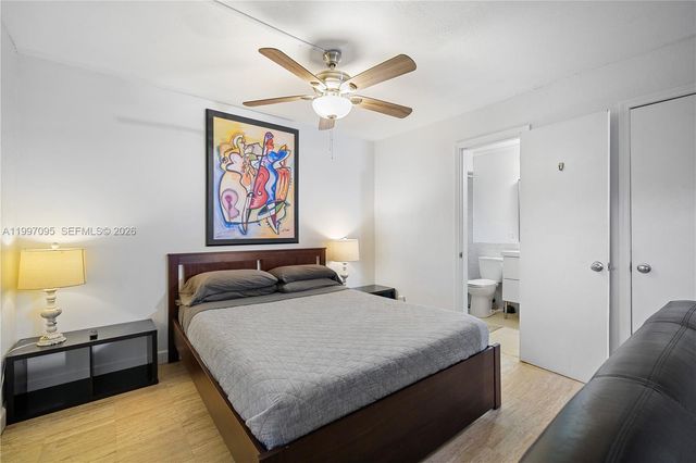 1181 NE 160th St 0, North Miami Beach, FL 33162