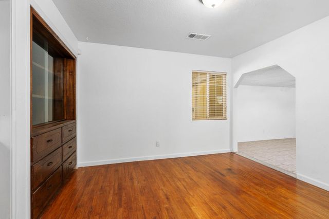 11071 Hume Avenue, Hanford, CA 93230