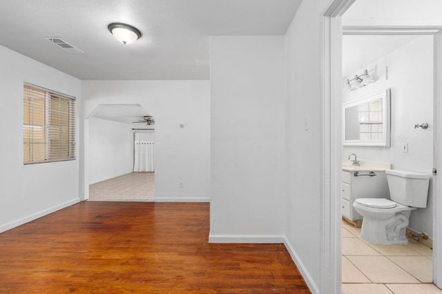 11071 Hume Avenue, Hanford, CA 93230
