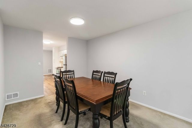 119 Hawthorne Ct, Rockaway Twp., NJ 07866