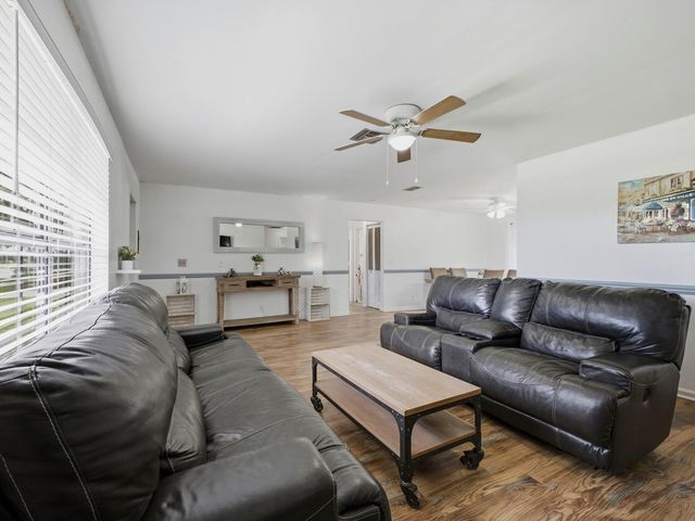 234 La Mancha Avenue, Royal Palm Beach, FL 33411